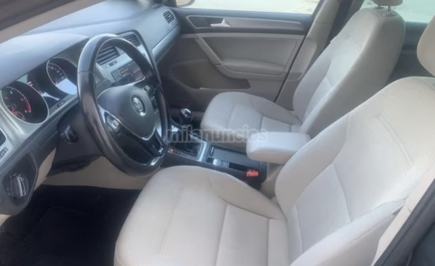 VOLKSWAGEN GOLF SPORT 1.6 TDI