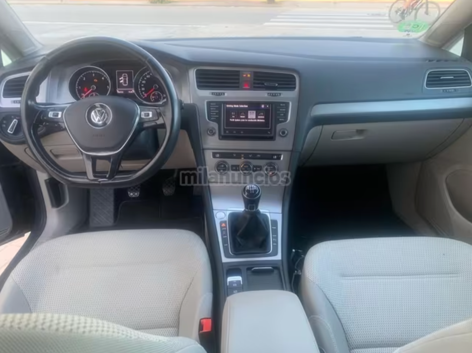 VOLKSWAGEN GOLF SPORT 1.6 TDI