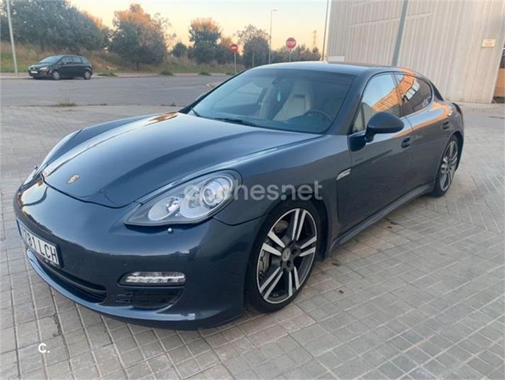 PORSCHE Panamera 4.8 S