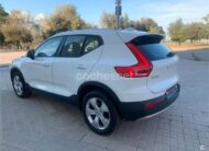 VOLVO XC40 2.0 D3 Momentum Auto