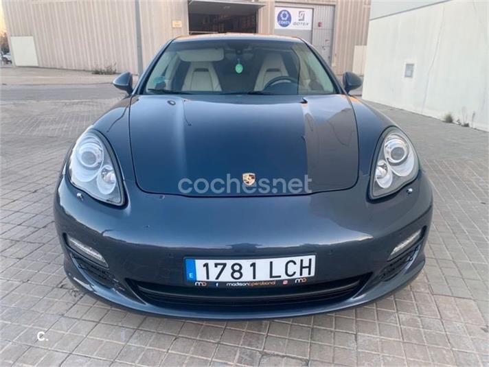 PORSCHE Panamera 4.8 S