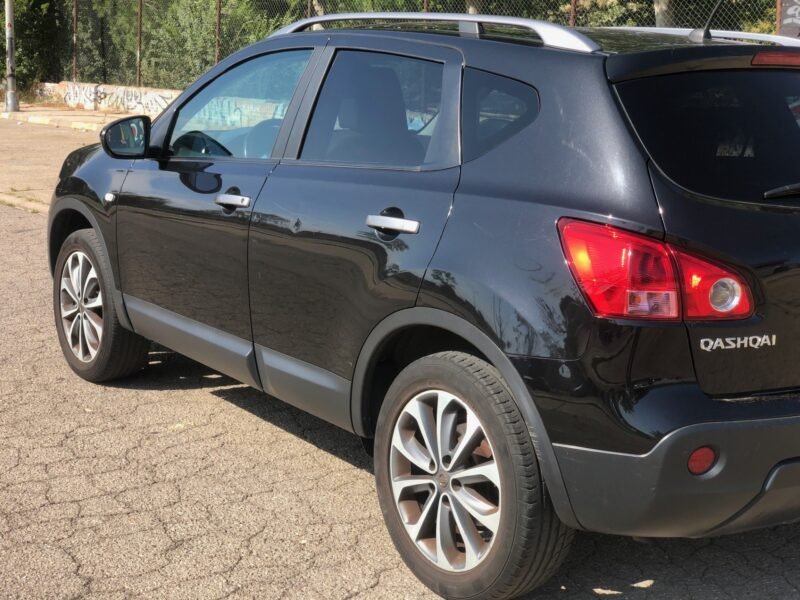 NISSAN QASHQAI 2.TEKNA 4*2