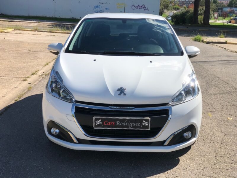 PEUGEOT 208 1.5 BlueHDI Allure