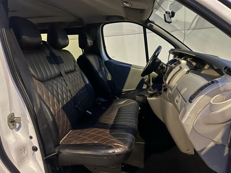 OPEL Vivaro conbi 9 2.CDTI acrist