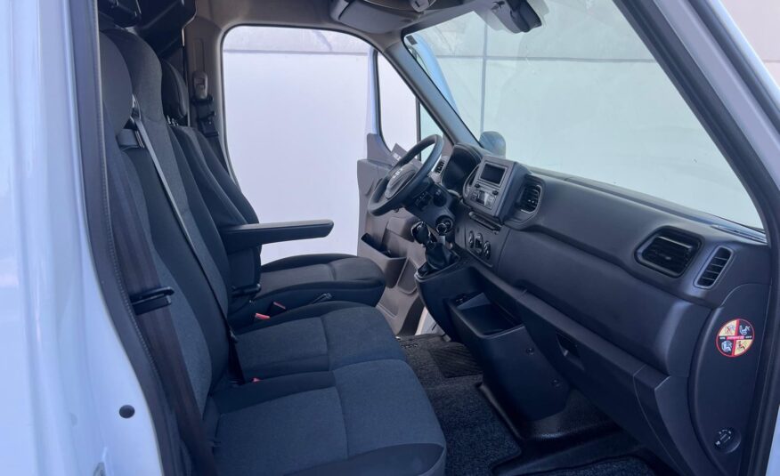 NISSAN nv400 Furgon 3,5T L2H2 2.3 dci 150 Optima